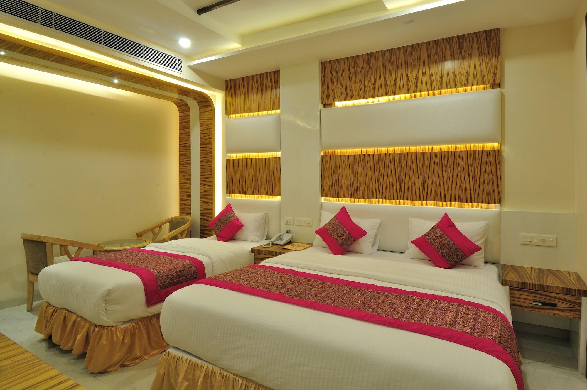 Aman Continental - 2Mins From Railway Station And 5 Mins From Metro Hotel New Delhi Buitenkant foto