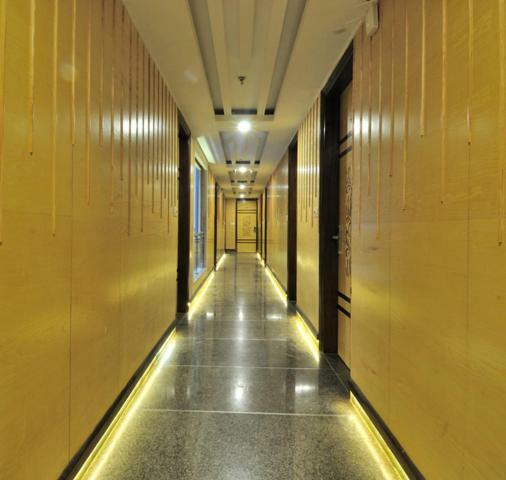Aman Continental - 2Mins From Railway Station And 5 Mins From Metro Hotel New Delhi Buitenkant foto